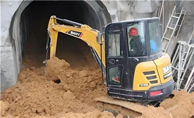 重庆小挖机出租方应提供清晰的费用清单